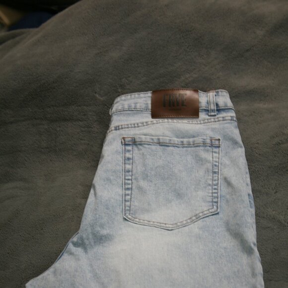 Frye Women's Straight Leg Jeans, Size 14/32, Light Blue Denim - Picture 3 of 3
